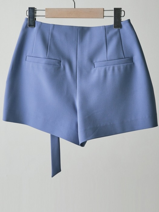 PEARL BUCKLE SHORTS_BLUE