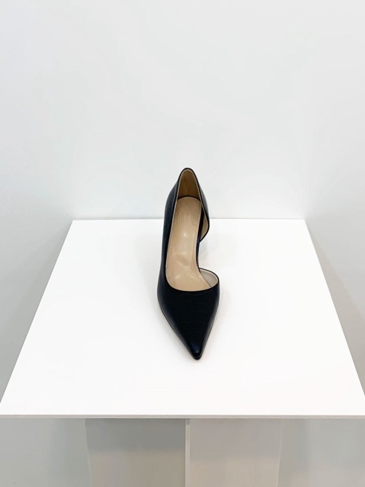 wani pumps / Black