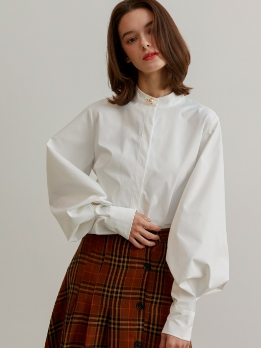 [By Joorti] J382 cuffs puff blouse (white)