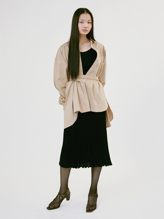 PLEATED KNIT DRESS (BLACK)