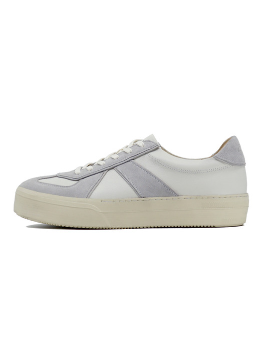 GF/02 Retro Sneakers WHITE