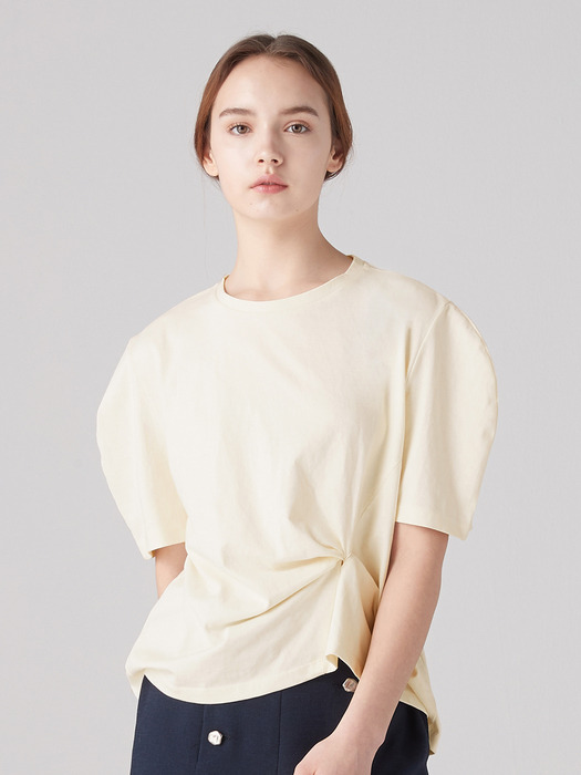 Knotted curve tee -Cream
