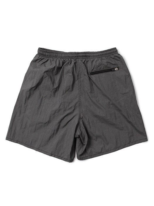 Small Check Mountain Shorts -Black-