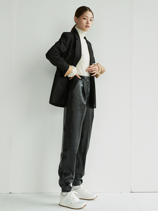 [N]SEOCHO Standard fit blazer (Beige / Black)