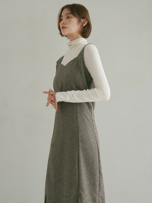 [단독][SET]NOS BASIC POLA IVORY + DIVIDEDNESS JUMPER SKIRT CHECK BROWN