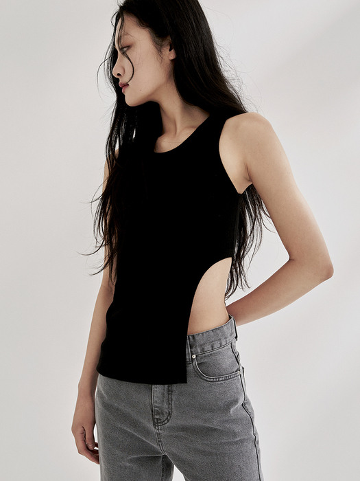Ribbed Cut Out Sleeveless Top - Black