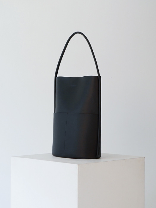 BOTTLEBAG [BLACK - PLAIN]