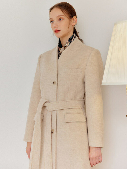 아이보리 칼리 울 칼라리스 코트 / IVORY KALI WOOL COLLARLESS COAT