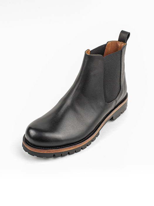 LEATHER SOLE CHELSEA BOOTS