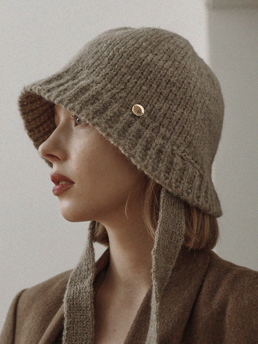 arc alpaca knit hat