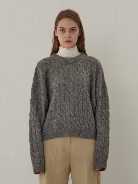 WOOL ROUND CABLE KNIT GREY