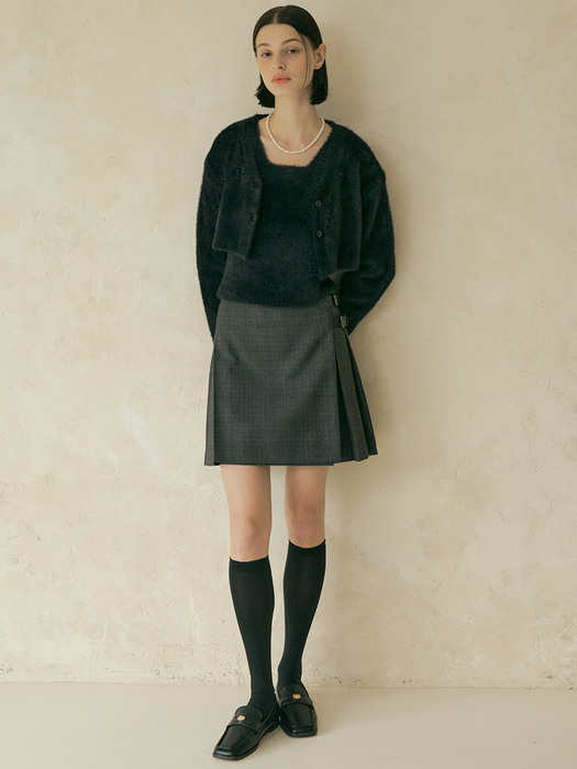 V. [set] cozy crop knit cardigan + sleeveless (black)