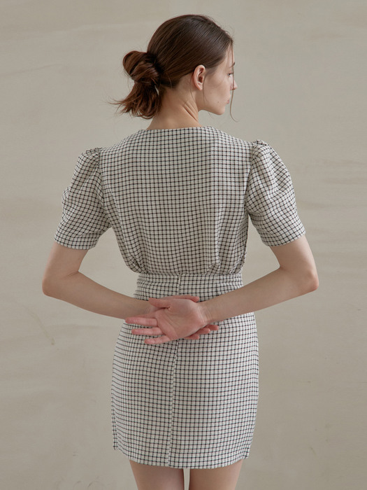 j952 (SET) tweed button blouse +  tweed button skirt (ivory)