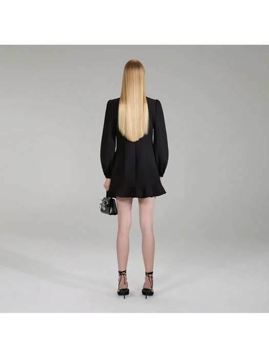 블랙 크레이프 러플 빕 미니 드레스 (AW22-108)