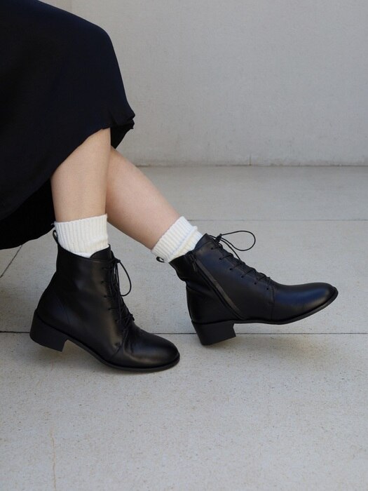 Lala Lace-up Ankle boots