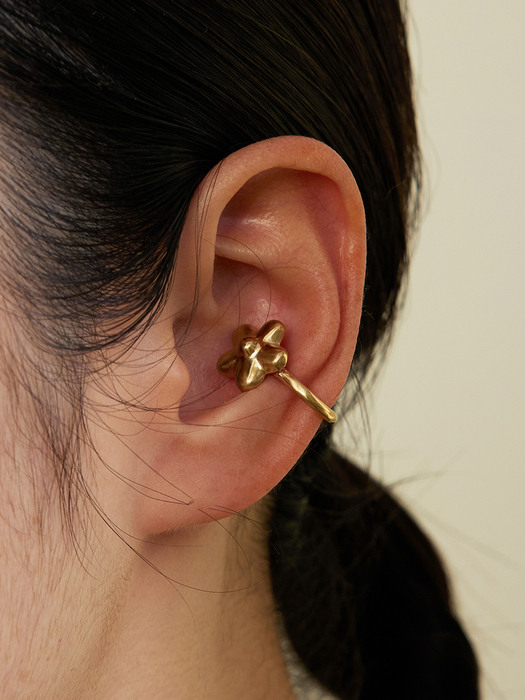 Flower earcuff (gold)