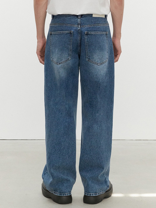 Deep Pleats Wide Jeans DCPT030Blue