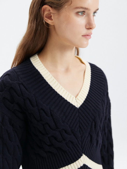V-NECK CROP CABLE KNIT_NAVY