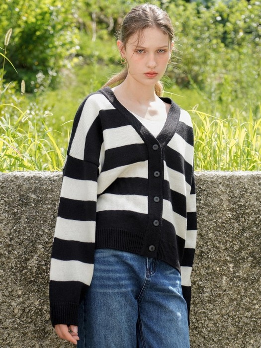 Wool Stripe V-neck Knit Cardigan (Black)