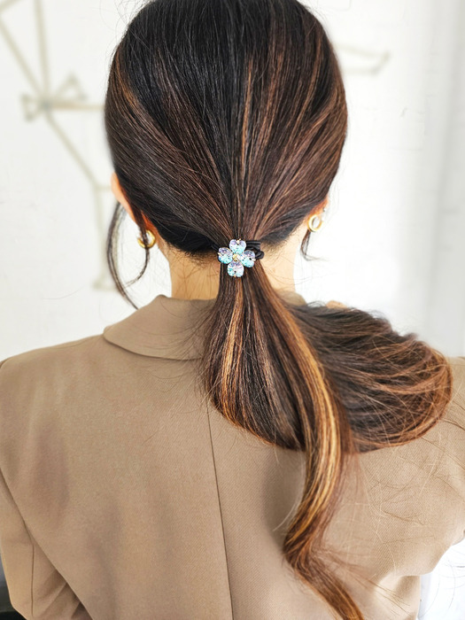 Lovely Austria crystal flower Hair string (오스트리아 크리스탈 머리끈)