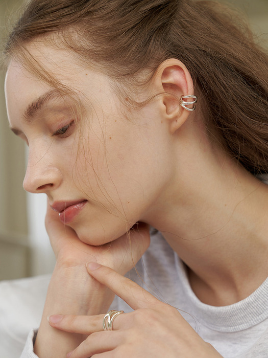 layered essential earcuff