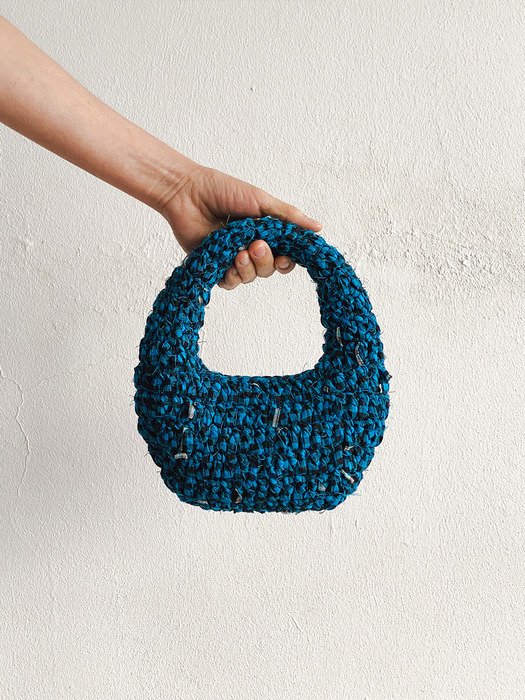 ROUND TOTE BAG - BLUE SPECKLED