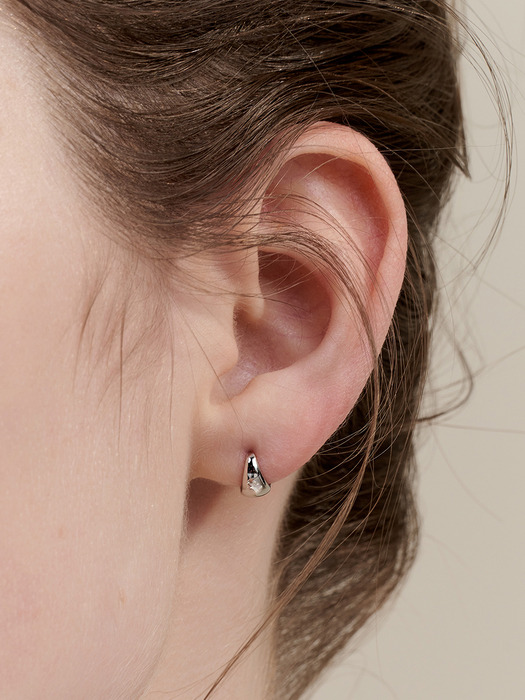 [sv925] mini cone earring