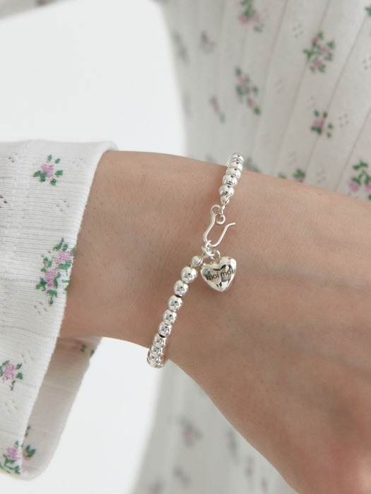 Love ball hook bracelet