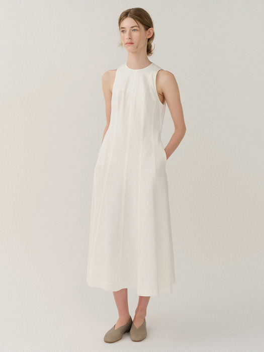 Linen Sleeveless Dress Off-White