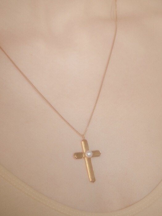 Stair Cross Necklace