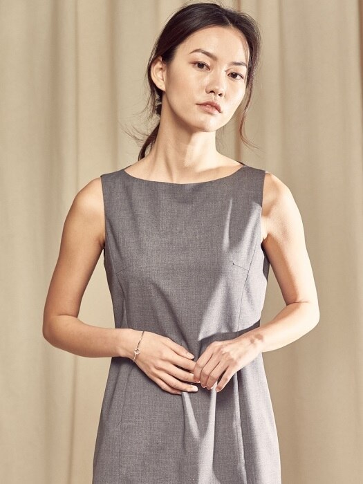 sleeveless dress grey