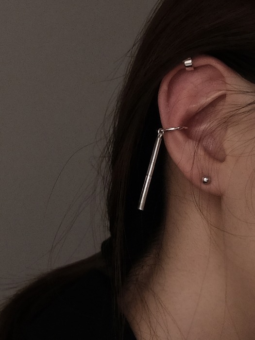 Line bar middle earcuff