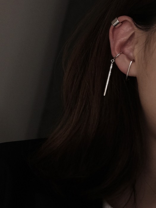 Line bar middle earcuff