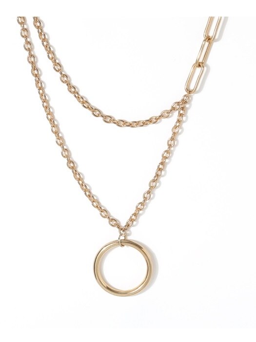 circle chain necklace. 