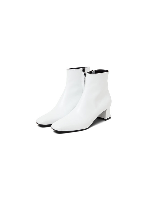 Cow leather white ankle boots