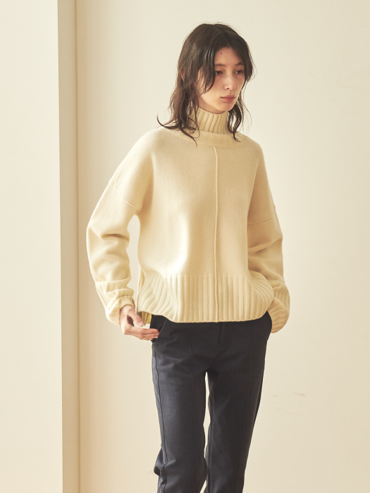 CASHMERE TURTLE NECK KNIT_IVORY