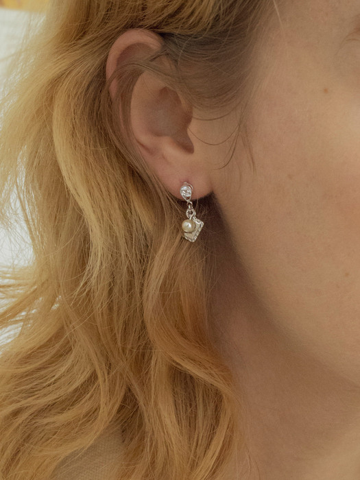 Loveletter in paris earring