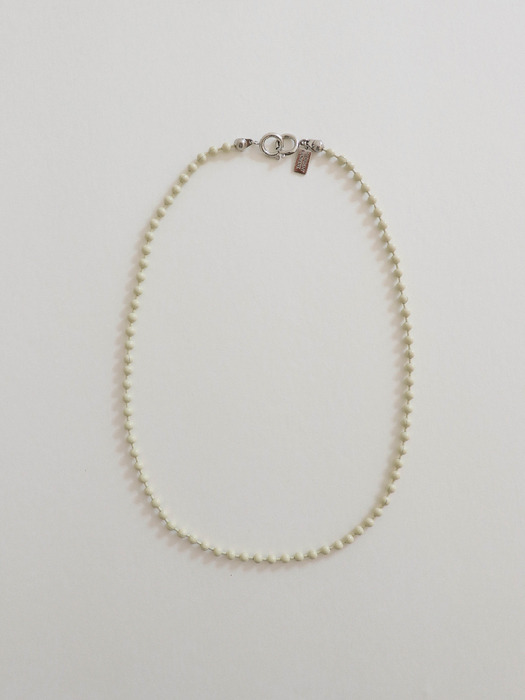 bigger ball chain necklace - cream