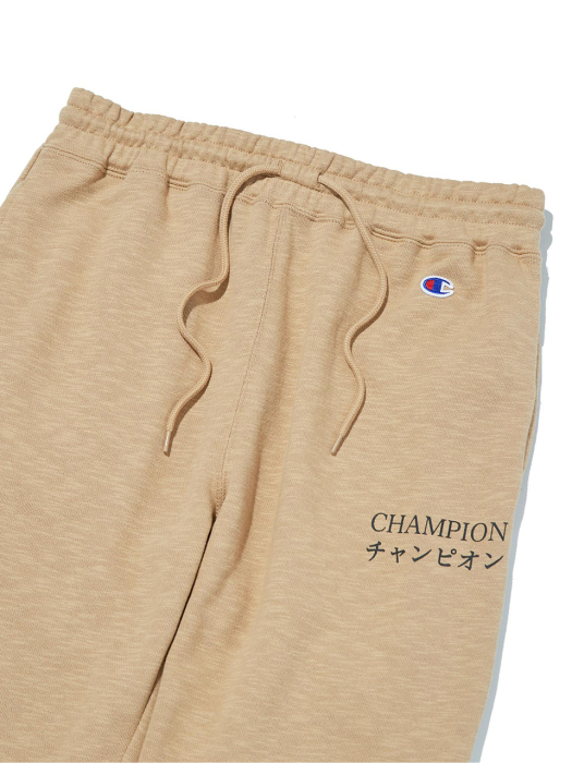 [ASIA] Champion 그래픽 Mid Weight 조거팬츠 (NORMAL BEIGE) CKPA1F923I2