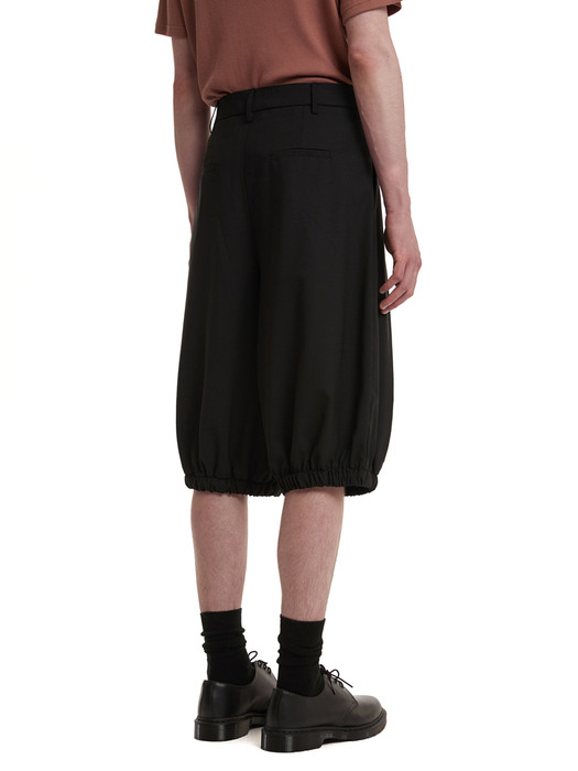 Ballooned Short_Black