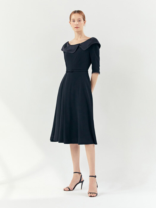 SANDRA Wide collar flared dress (Black)