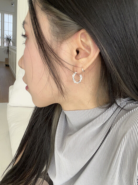 [925silver] Heart chain earring
