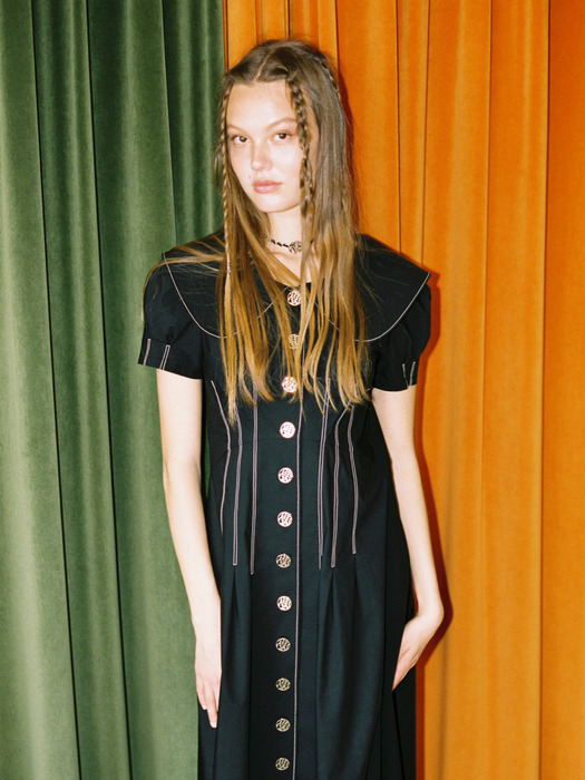 SUMMERLAND STITCH COLLAR DRESS_BLACK