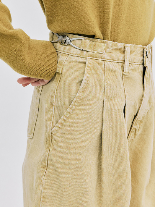 Wide Tuck Denim Pants_Yellow