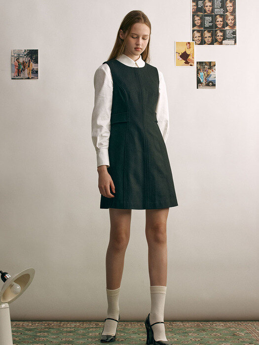[N][SET]MOLESEY Round collar shirt (White) + FULHAM Semi a-line mini dress (Black)