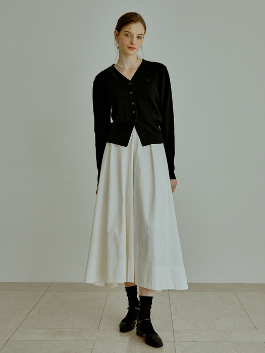 Wave flare skirt (ivory)