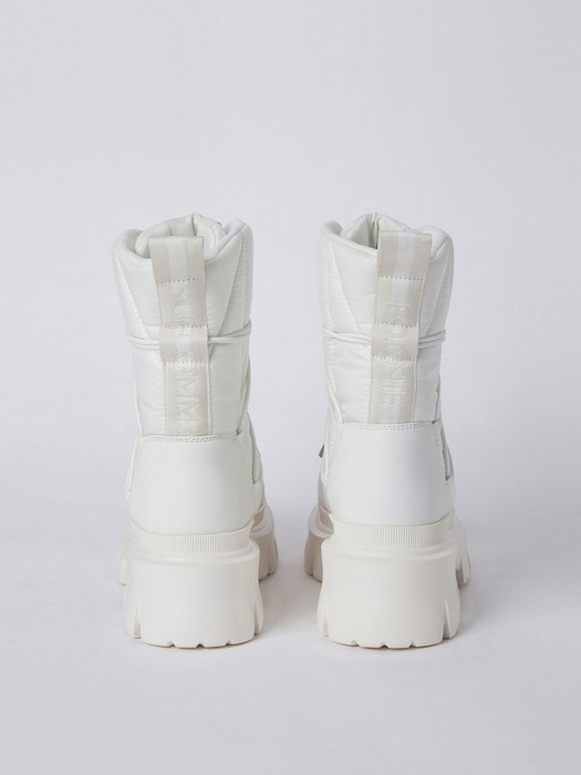 Pearl stopper padding boots(white)_DG4DW22531WHT