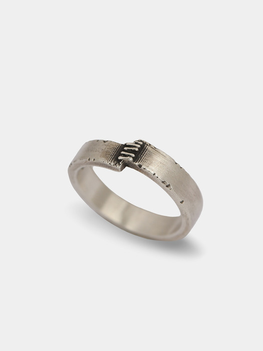 Stitch twist ring (925 silver)