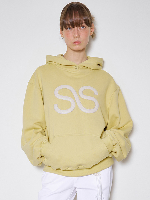 SS PATCH HOODIE, olive yellow