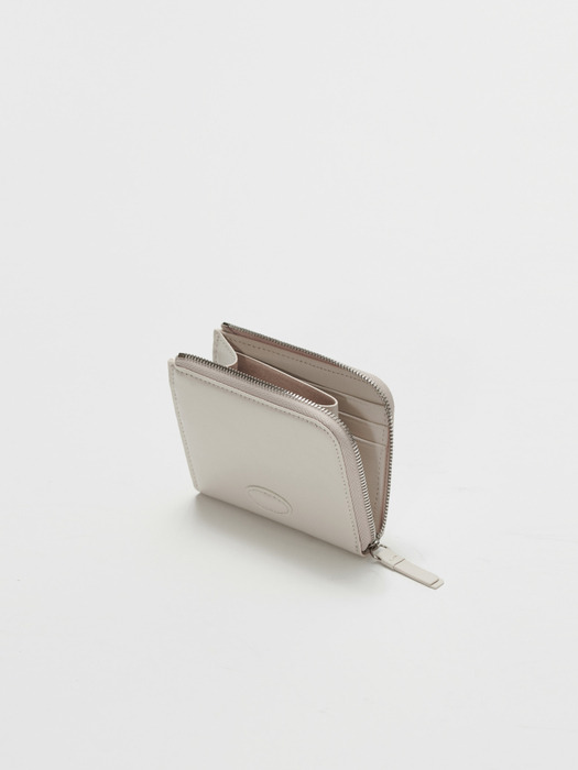 Oval button wallet Wrinkled ivory